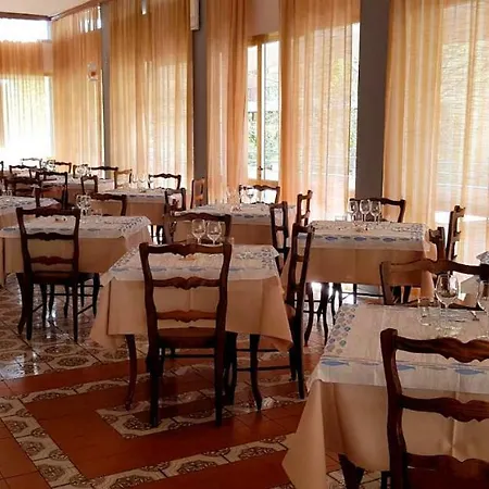מלון Terrasse